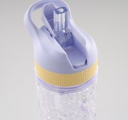 Бутылка поильник для воды Фрукты с гелем для охлаждения, 350 мл, микс, 7х20 см 