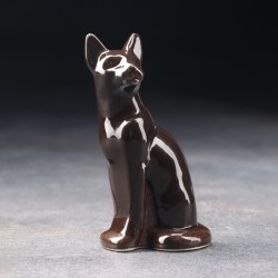 Фигурка фарфоровая «Кошка Тайка» чёрная, 10 см