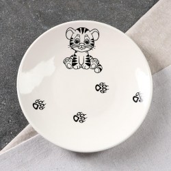 Тарелка "Тигрята", белая, деколь, керамика, 19.5 см, микс