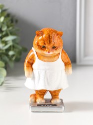 Фигурка полистоун лак Кошка в белом сарафане стоит на весах 7.5×7.2×12.5 см