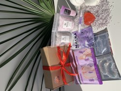 Подарочный набор косметики для рук ног тела женщин лаванда