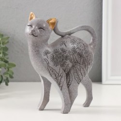 Сувенир полистоун Серая кошечка с узорами  17 см