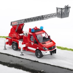 Пожарная машина Bruder MB Sprinter со светом и звуком 1:16