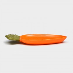 Тарелка керамическая Морковь 25 см оранжевая