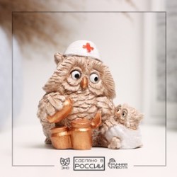 Фигура Сова врач с совенком 10х10х8см
