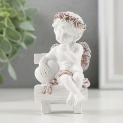 Фигурка полистоун Милый ангелочек на скамье с сердцем, кофейный венок, 5×5×9 см