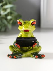 Фигурка полистоун лак «Лягушонок с планшетом» 7.5×7×7.3 см