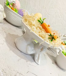 Блюдо для торта и пирожных тортовница Заяц кролик в золотом 16х9,5 см
