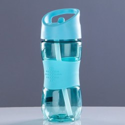 Бутылка для воды с трубочкой 400 мл, 19 х 7 см, микс