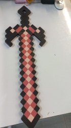 меч деревянный красный-2