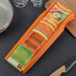 Терка для корейской моркови , с  широкой ручкой, цвет оранжевый  